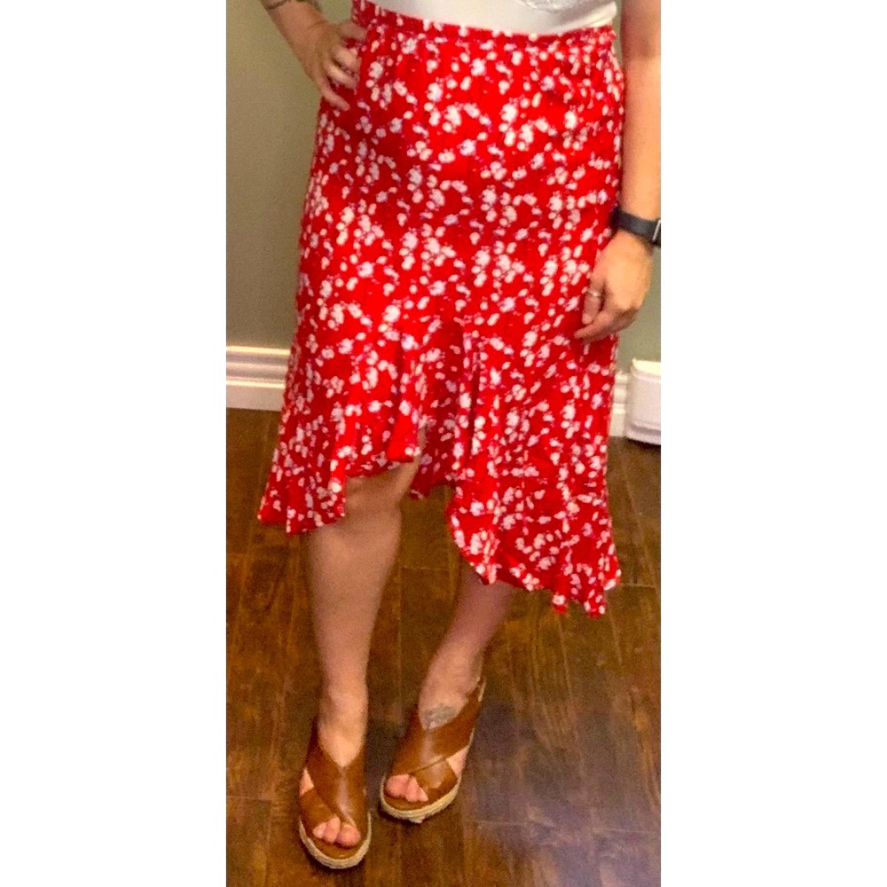 Max Studio skirt, stretchy waist. One wore one time, like new.